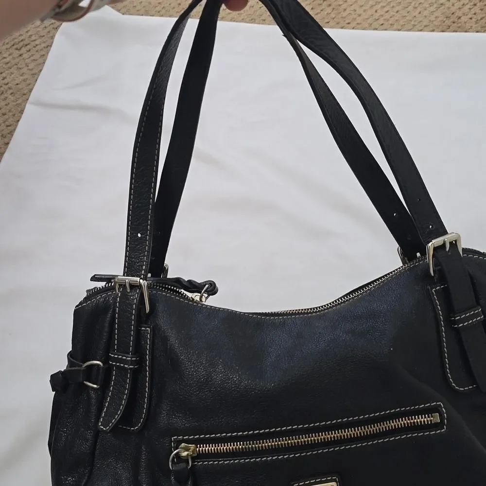 Dooney & Bourke Black Leather Women's Bag